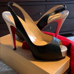Christian Louboutin So Private 120